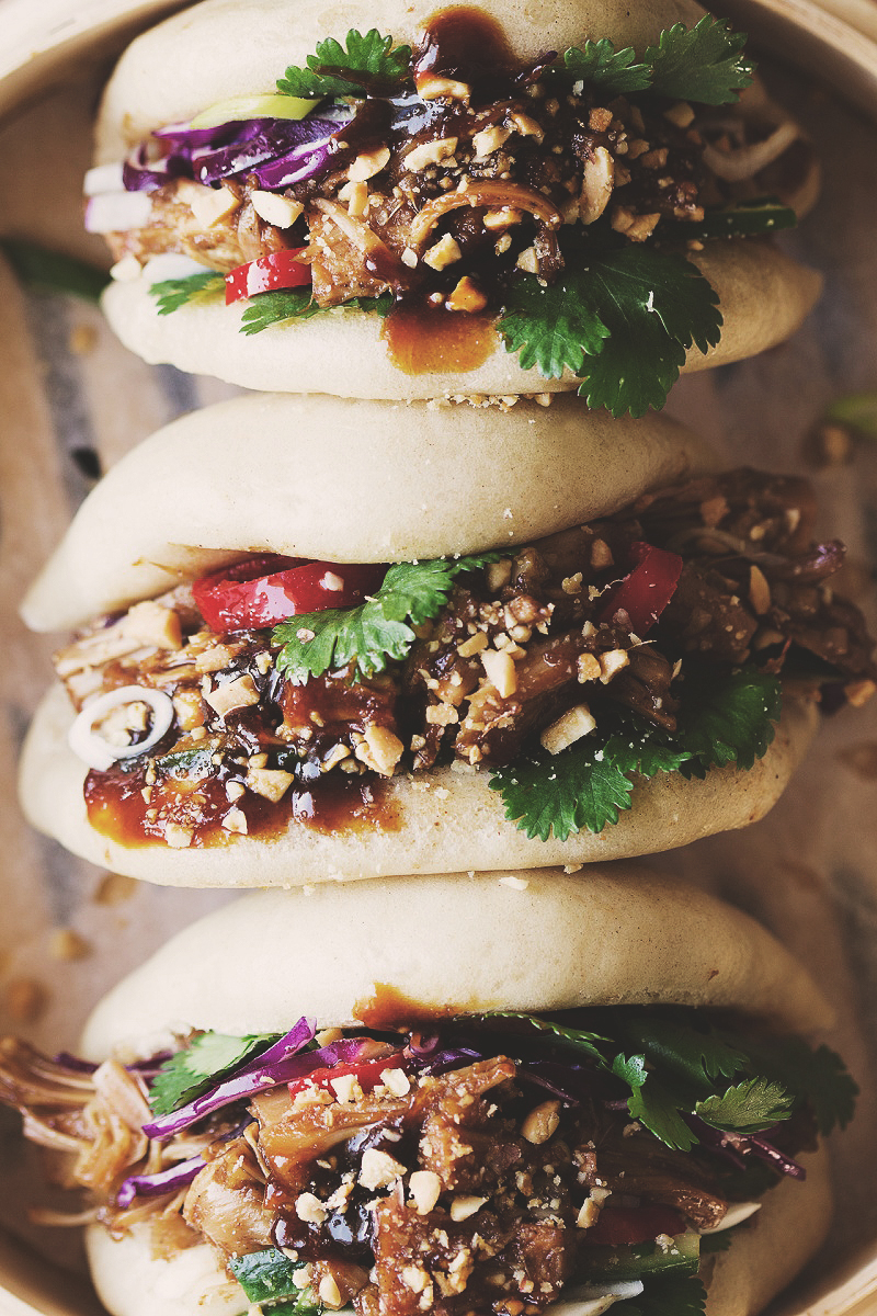 Singapore Crispy Chicken BurgBao